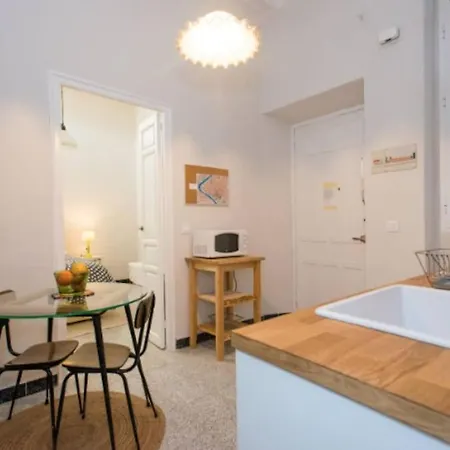 Casa Pepita: Vintage Spirit In The Old Town *